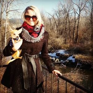 Meet your Posher, Dana